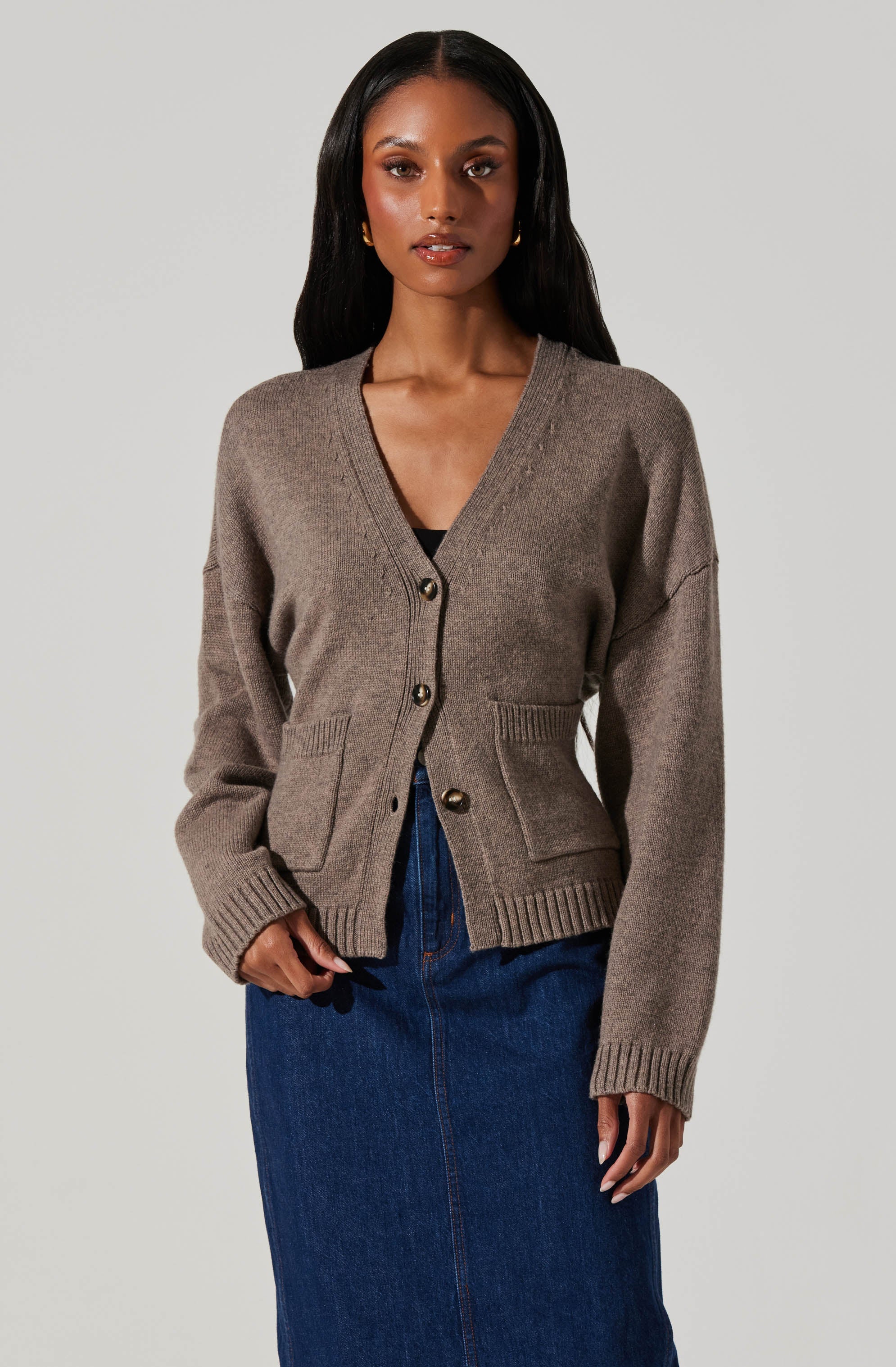 間宮mame2019SSCropped V-Neck Cardigan V-neck Button Knitted Cardigan | LA FEMME WANDERER