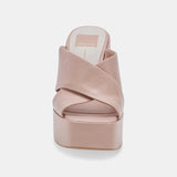 Wonder Block Heel
