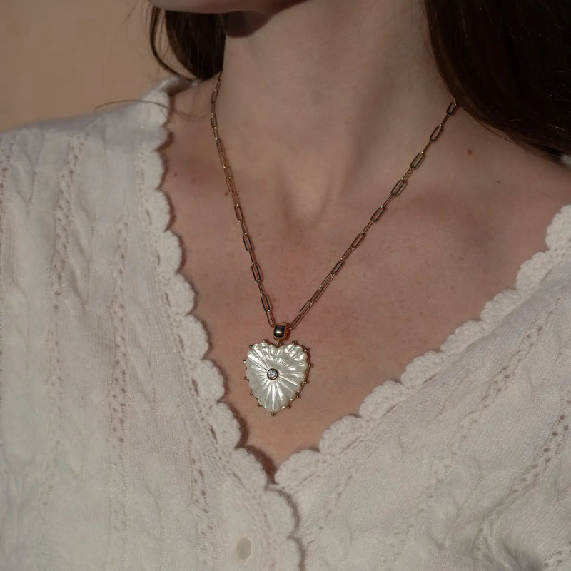 Malene Mother of Pearl Paperclip Necklace