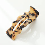 Jane Core | Scalloped Flat Claw Clip
