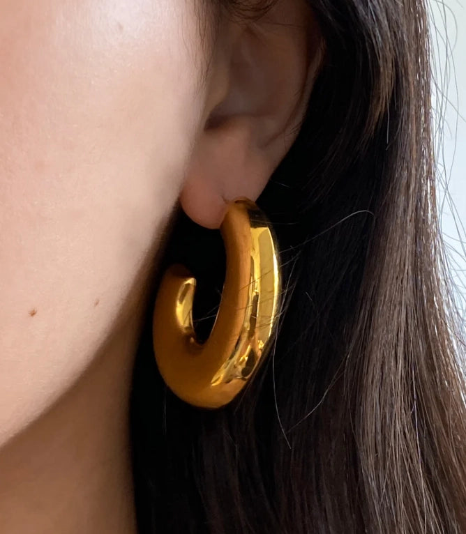 Puffy C Hoop