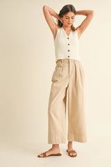 Buttondown Ribbed V-Neck Knitted Top