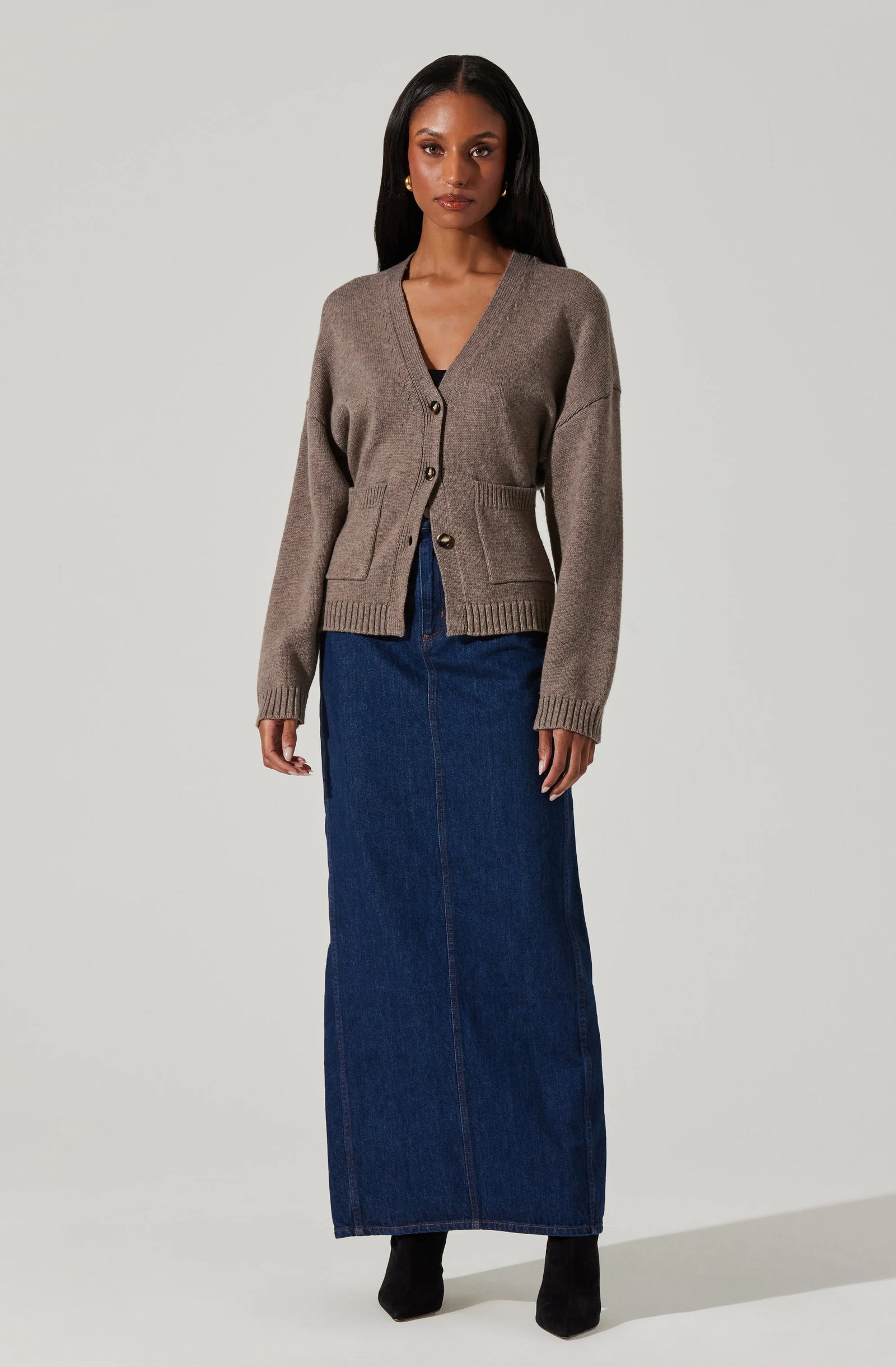 カーディガン HeRIN.CYE  Feels v-neck Cardigan HeRIN.CYE | Feels v-neck Cardigan (カーディガン ) |SHEL'TTER WEBSTORE