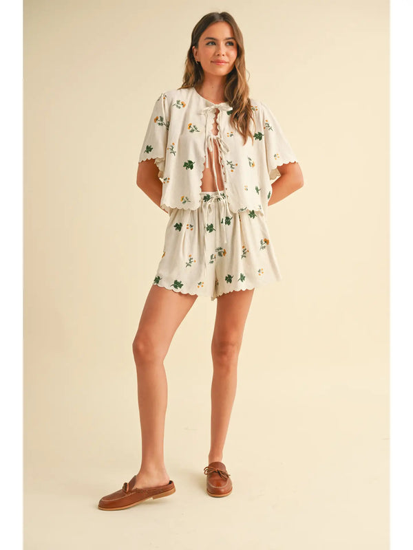 Floral Embroidery Linen Shorts