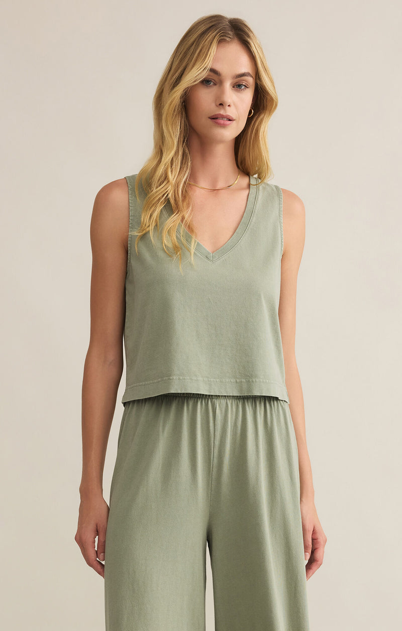 SLOANE V NECK AVOCADO