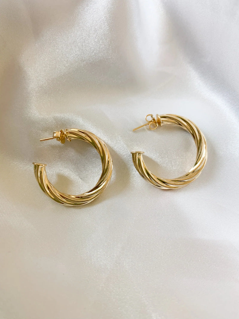 Sofia Hoops