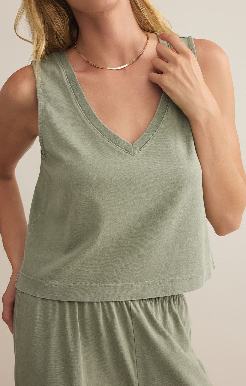 SLOANE V NECK AVOCADO